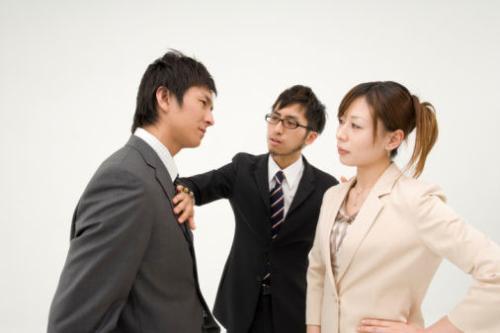 職場中你不強同事欺負你；你強了同事嫉妒你；看高手4招如何破局